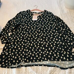 LuLaRoe Black and White Tree Pattern Top